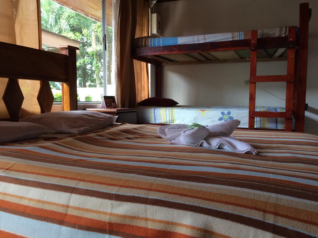 Hostel Rio Danta La Fortuna Extérieur photo