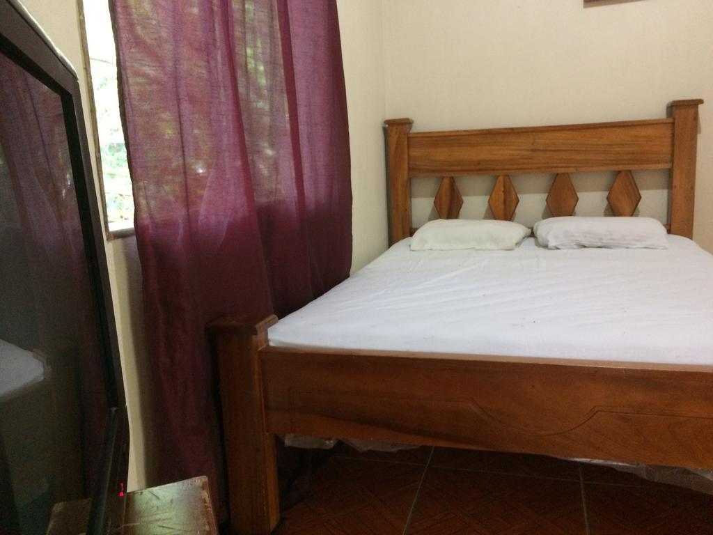 Hostel Rio Danta La Fortuna Extérieur photo